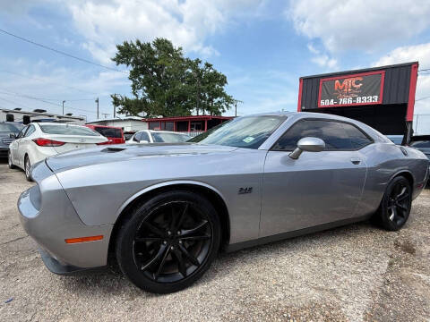 2016 Dodge Challenger R/T Plus