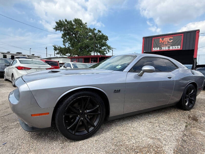 2016 Dodge Challenger R/T Plus