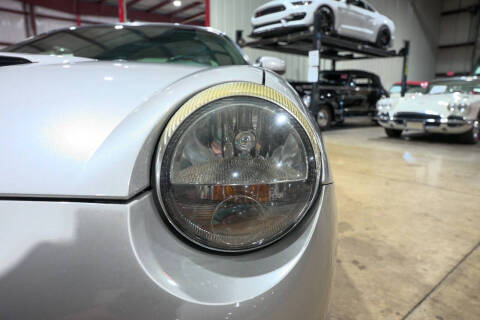 2004 Ford Thunderbird Deluxe