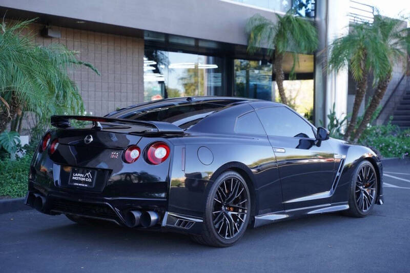 2017 Nissan GT-R Premium