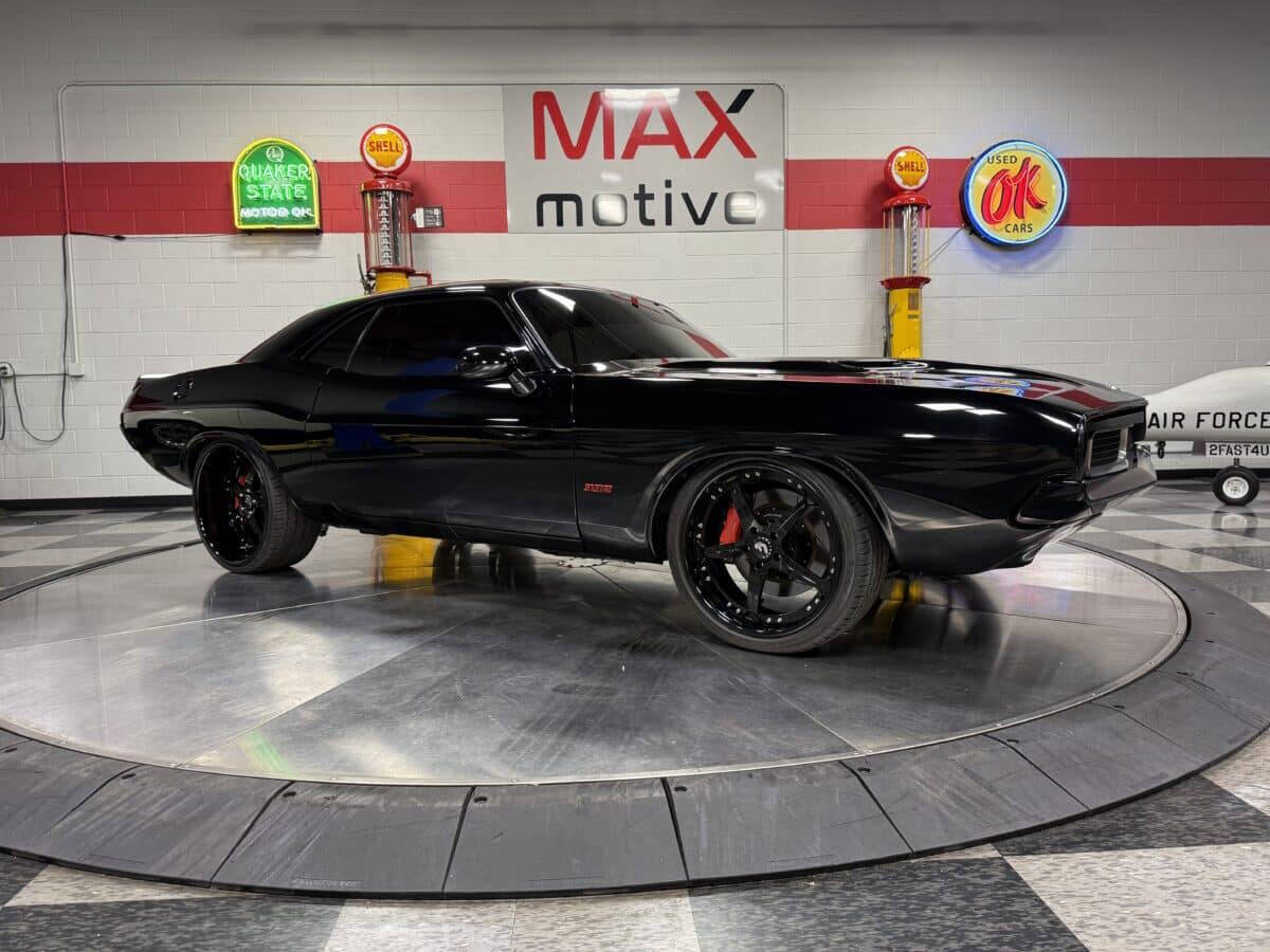 1970 Dodge Challenger 3