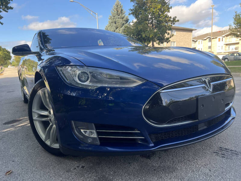 2015 Tesla Model S S's photo