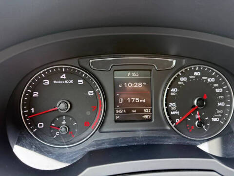 2016 Audi Q3 2.0T Premium Plus