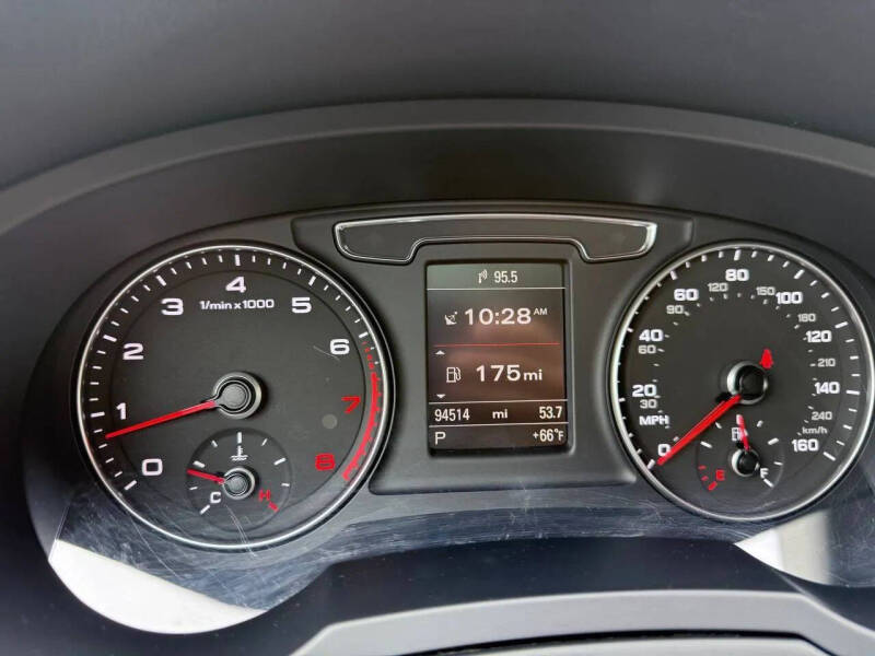 2016 Audi Q3 2.0T Premium Plus