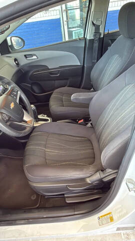2014 Chevrolet Sonic LT Auto