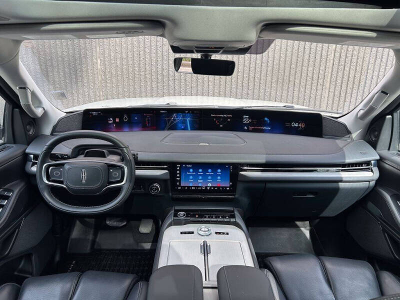 2025 Lincoln Navigator L Reserve