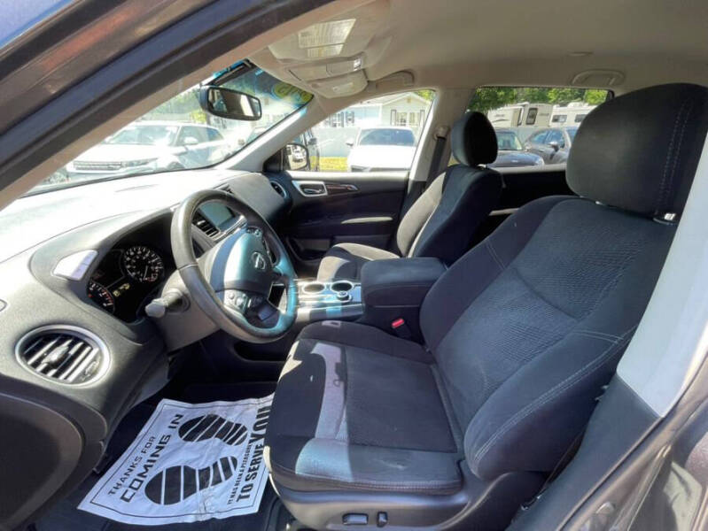 2015 Nissan Pathfinder