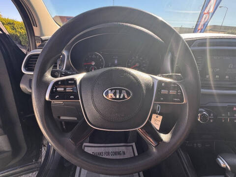 2020 Kia Sorento LX