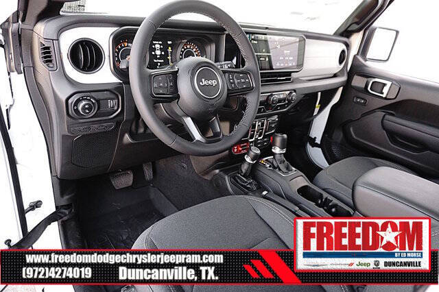 2025 Jeep Gladiator Willys