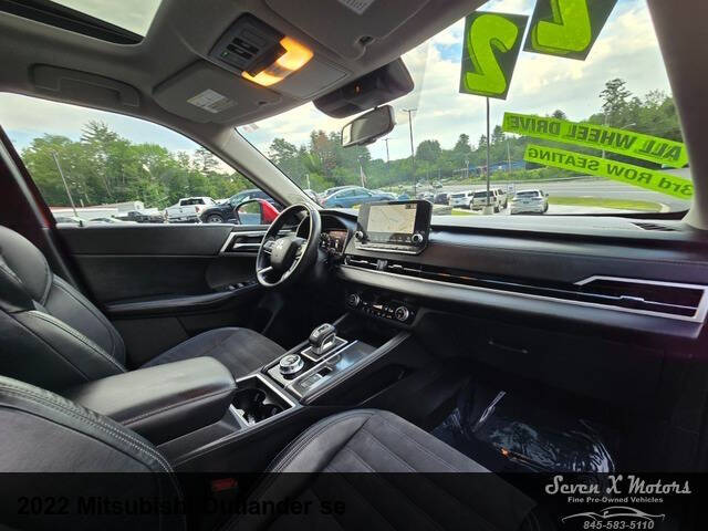 2022 Mitsubishi Outlander SE