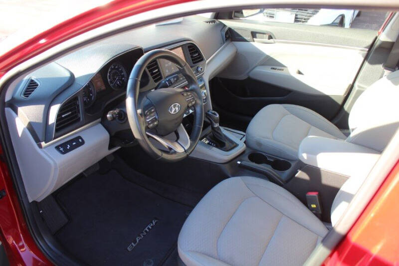 2020 Hyundai Elantra