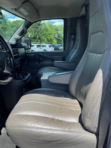 2016 Chevrolet Express 3500