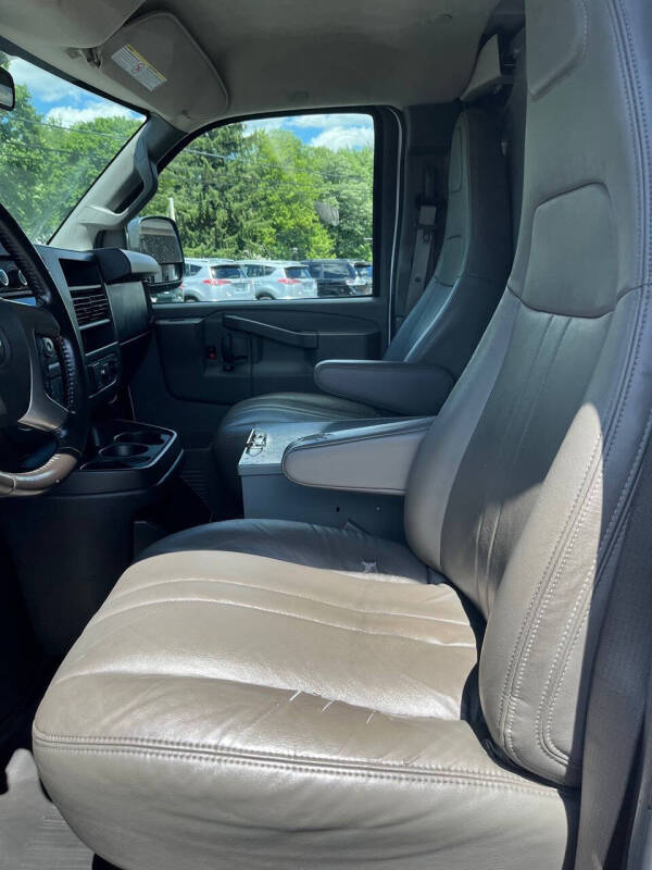 2016 Chevrolet Express 3500