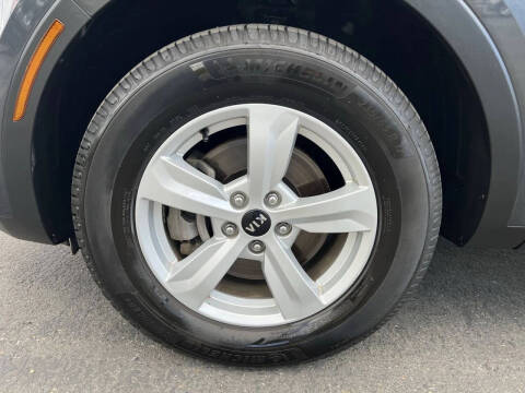 2021 Kia Sorento LX