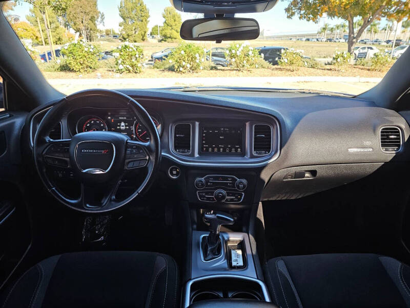 2020 Dodge Charger SXT