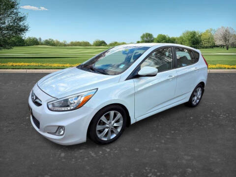 2014 Hyundai Accent SE