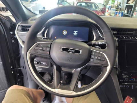 2026 Jeep Grand Cherokee Laredo X