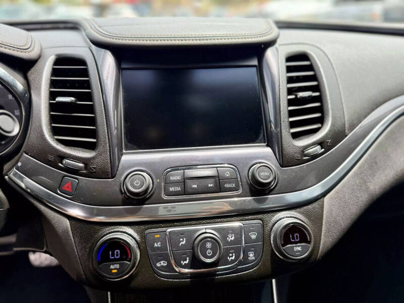 2017 Chevrolet Impala LT