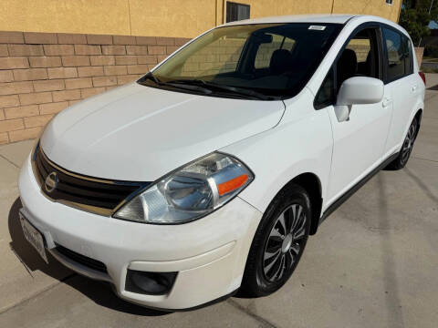 2011 Nissan Versa 1.8 S