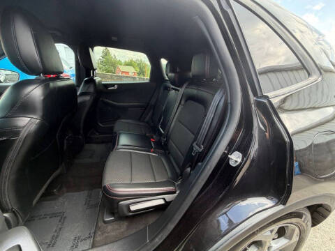 2025 Ford Escape ST-Line Select
