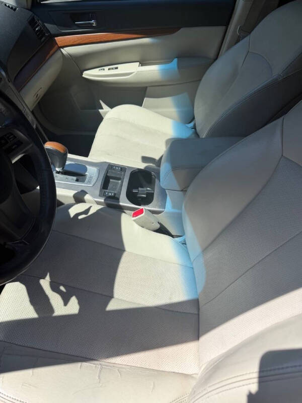 2013 Subaru Outback 3.6R Limited
