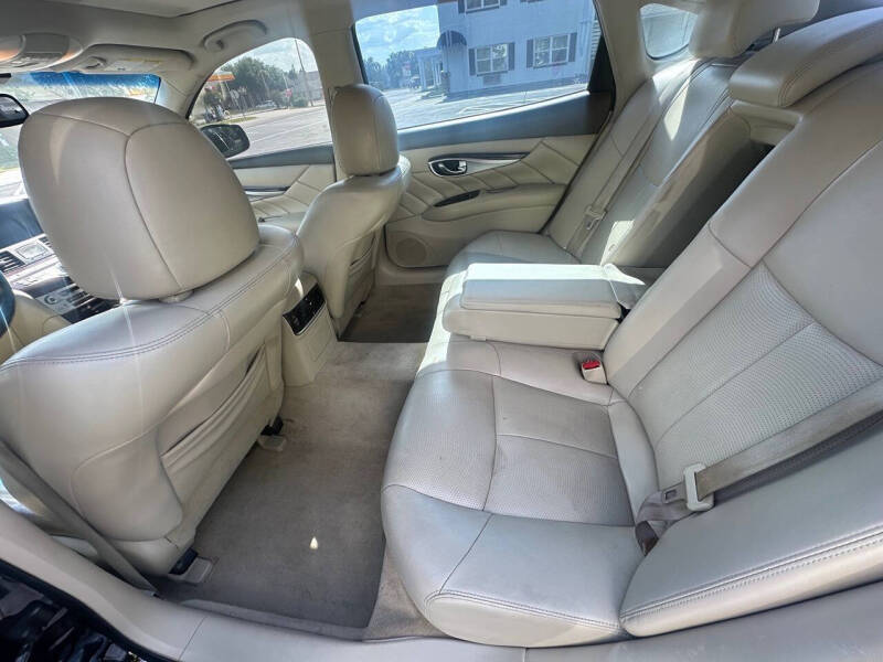 2018 Infiniti Q70L 3.7 Luxe