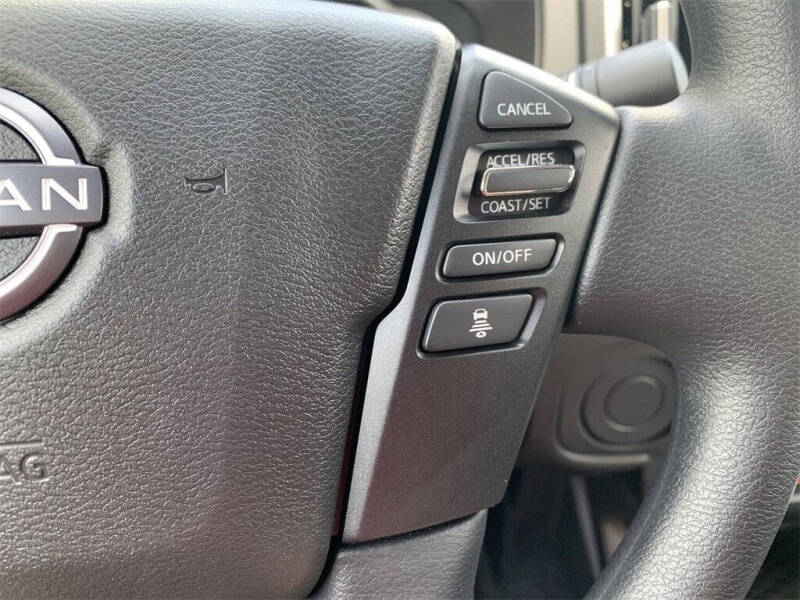 2025 Nissan Frontier SV