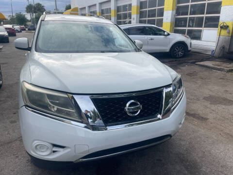 2016 Nissan Pathfinder S