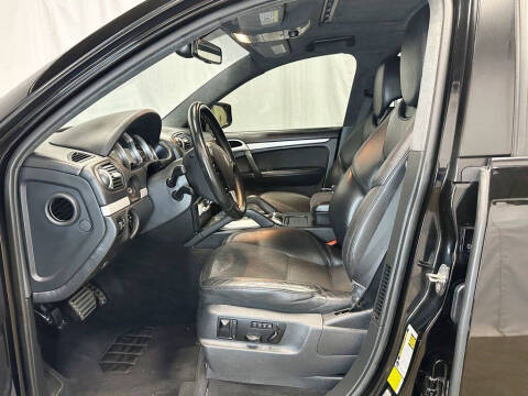2010 Porsche Cayenne GTS