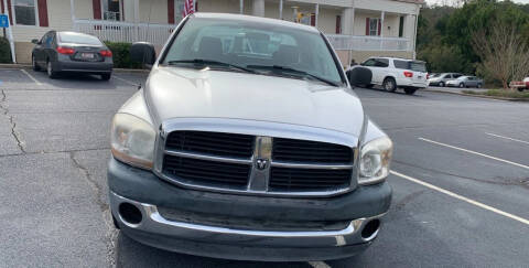 2006 Dodge Ram Pickup 2500 for sale at DDN & G Auto Sales in Newnan GA