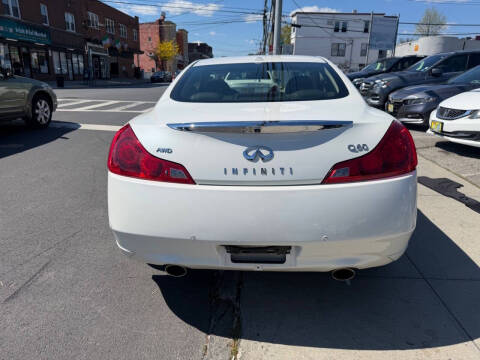 2015 Infiniti Q60 Coupe