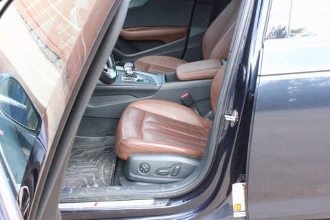 2017 Audi A4 2.0T quattro Premium Plus