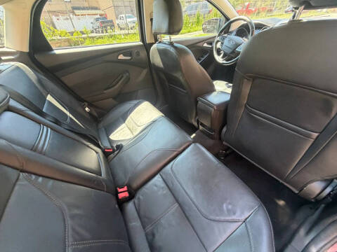 2016 Ford Focus Titanium