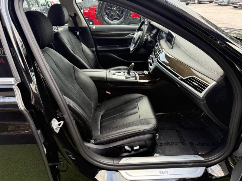 2019 BMW 7 Series 740i xDrive