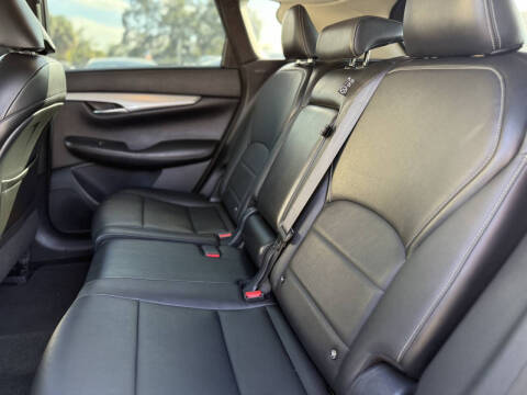 2020 Infiniti QX50 Essential