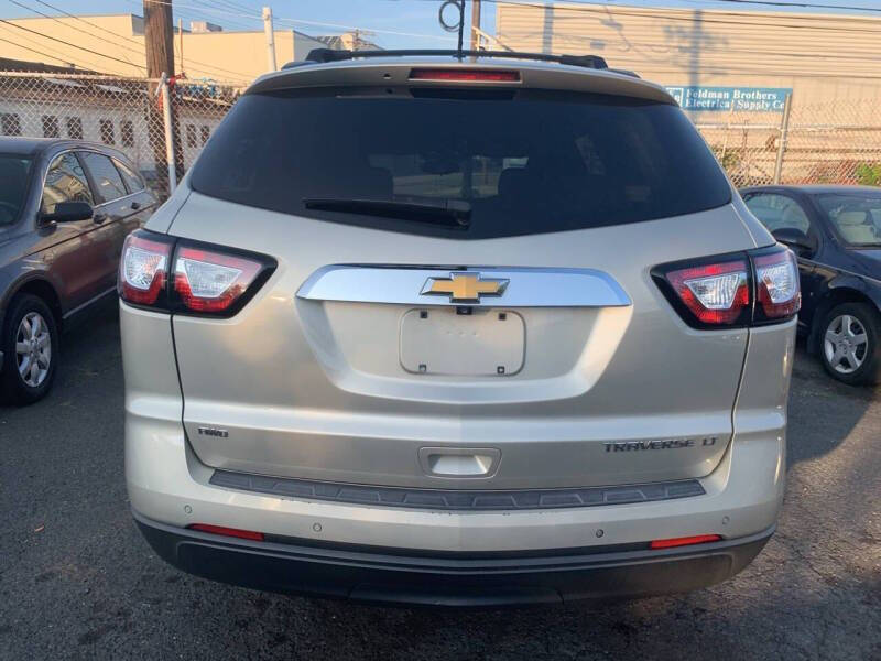 2014 Chevrolet Traverse LT