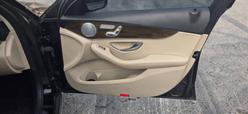 2021 Mercedes-Benz C-Class C 300