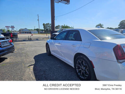 2016 Chrysler 300