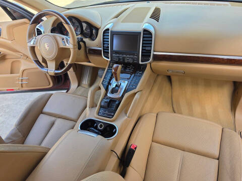 2011 Porsche Cayenne Tiptronic