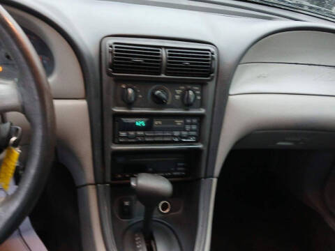 2000 Ford Mustang GT