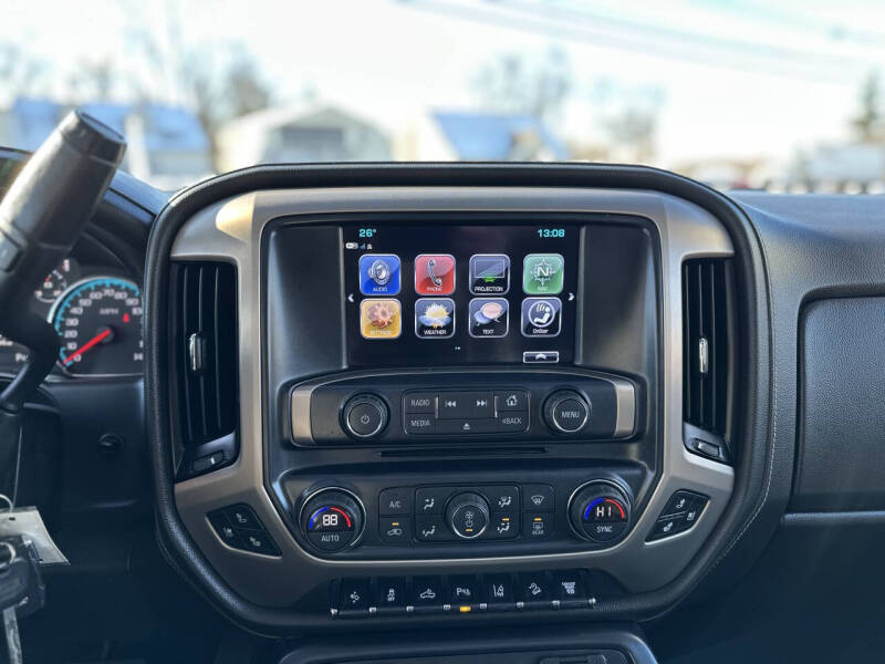 2017 GMC Sierra 3500HD Denali