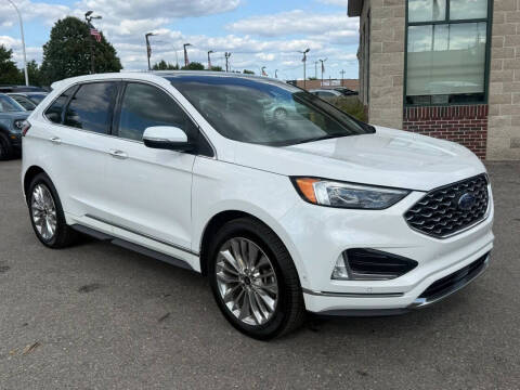 2020 Ford Edge Titanium