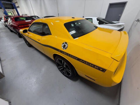 2012 Dodge Challenger SRT8 Yellow Jacket