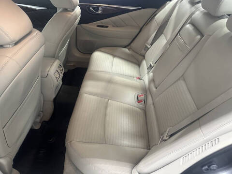 2014 Infiniti Q50 Hybrid Sport