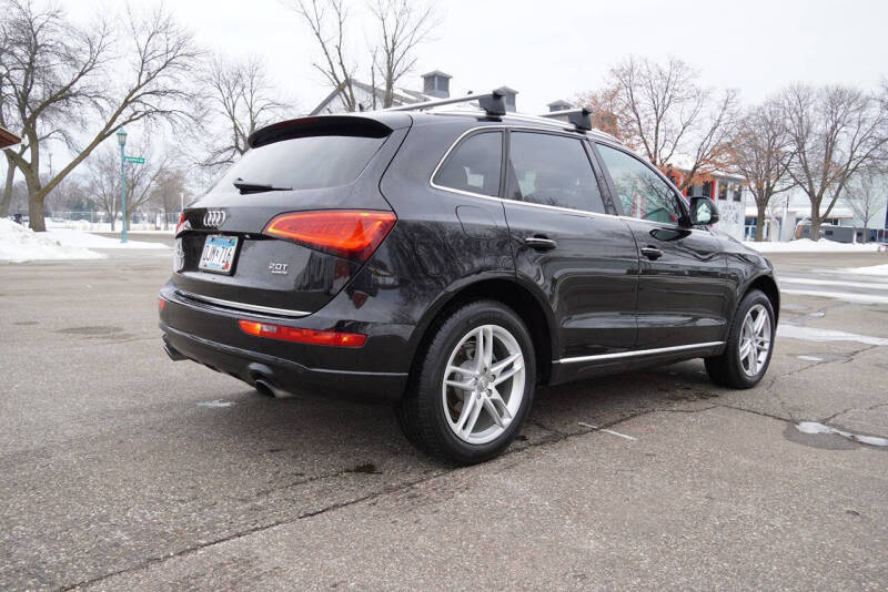 2016 Audi Q5 2.0T quattro Premium Plus