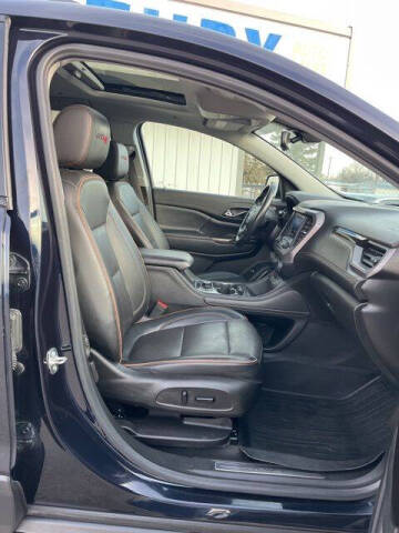 2021 GMC Acadia AT4