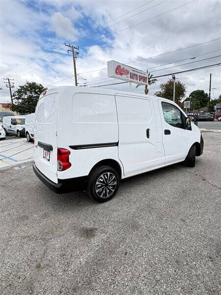2020 Nissan NV200