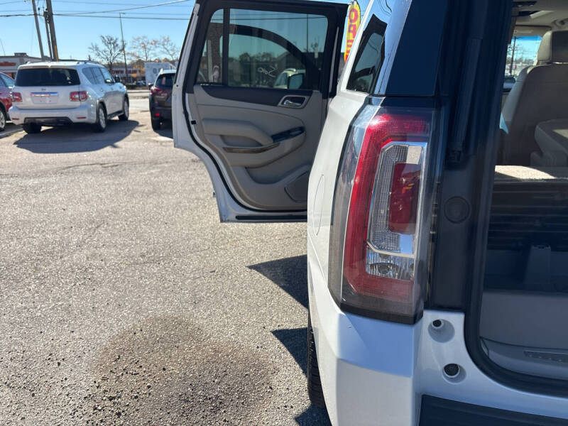 2017 GMC Yukon Denali