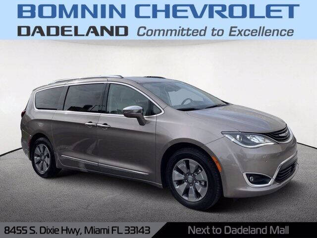 2018 Chrysler Pacifica Hybrid Limited