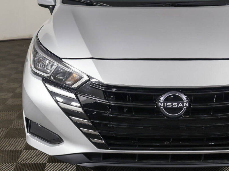 2024 Nissan Versa SV